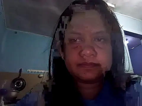 Snapshot of Honeybun25 chatting on 20, 10, 2025 Honeybun25 online show from 20, 10, 2025