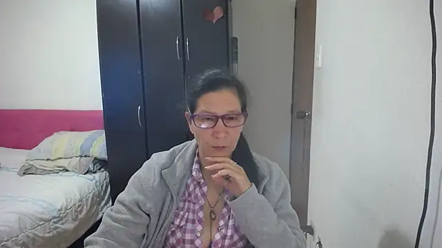 Snapshot of latin49 chatting on 11, 6, 2026 latin49 online show from 11, 6, 2026