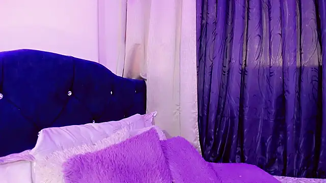 lesly xx online show from 28, 2, 2026