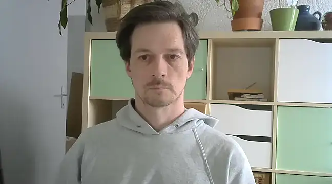 snowypaul11 online show from 10, 3, 2025