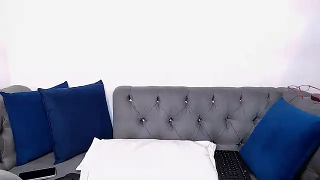 Snapshot of CanndyBrunett chatting on 21, 2, 2025 CanndyBrunett online show from 21, 2, 2025