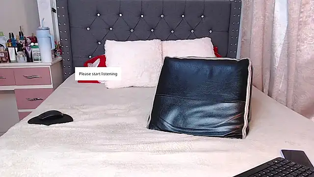 Snapshot of CanndyBrunett chatting on 14, 2, 2026 CanndyBrunett online show from 14, 2, 2026