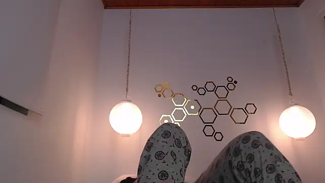 adriscute online show from 3, 2, 2025