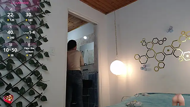 adriscute online show from 12, 3, 2025