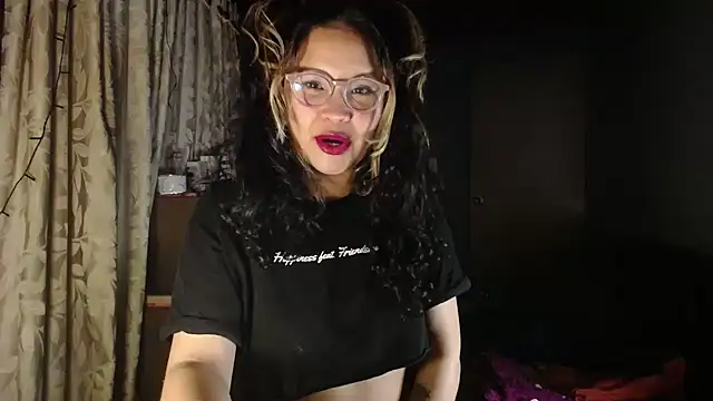 Hathorlove online show from 2, 12, 2025