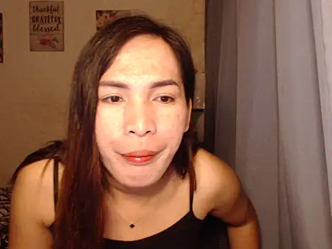 Snapshot of Msyensmith chatting on 12, 3, 2025 Msyensmith online show from 12, 3, 2025