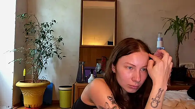 Snapshot of elfess chatting on 18, 9, 2025 elfess online show from 18, 9, 2025