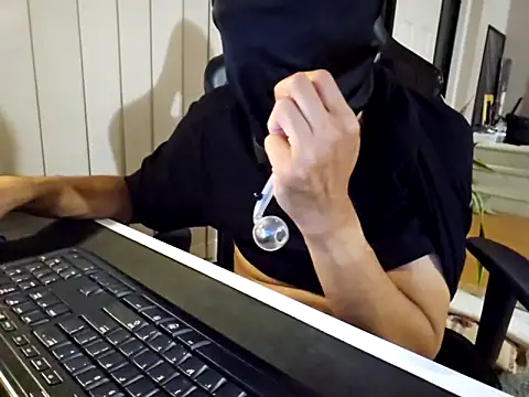 AmGuy23 online show from 5, 3, 2025