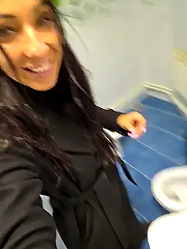 LeticiaWoods online show from 9, 10, 2025