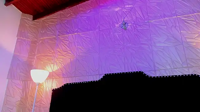 JennyRouse01 online show from 4, 4, 2026