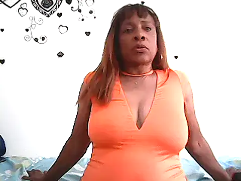 Snapshot of RoosePaarker chatting on 23, 2, 2025 RoosePaarker online show from 23, 2, 2025