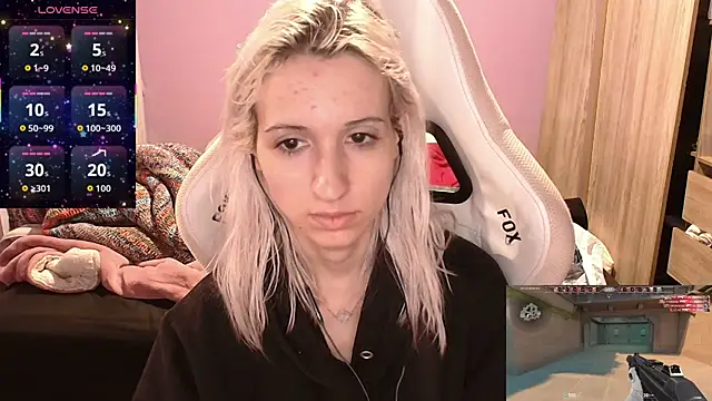 Snapshot of bunnydark00 chatting on 28, 9, 2025 bunnydark00 online show from 28, 9, 2025