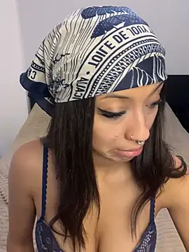 Snapshot of Exaltada_baby chatting on 14, 3, 2025 Exaltada baby online show from 14, 3, 2025