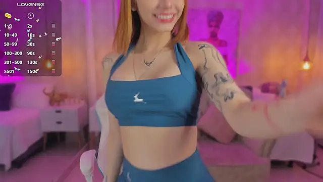 Snapshot of LITTLE-VIVI chatting on 10, 3, 2025 LITTLE-VIVI online show from 10, 3, 2025