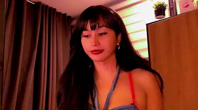 Snapshot of YOURCRISTINAS chatting on 2, 12, 2024 YOURCRISTINAS online show from 2, 12, 2024