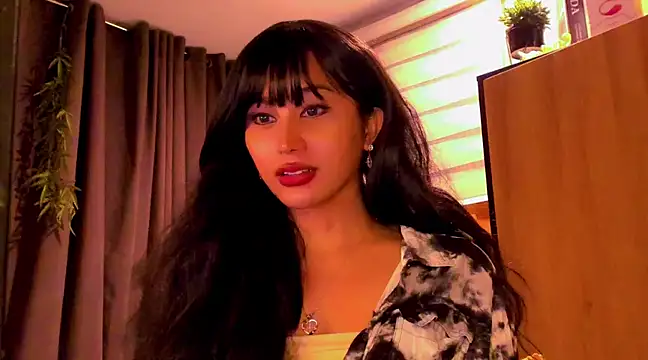 Snapshot of YOURCRISTINAS chatting on 12, 1, 2025 YOURCRISTINAS online show from 12, 1, 2025