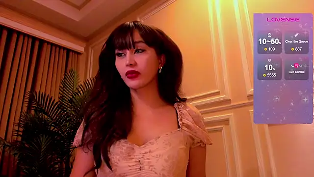 Snapshot of YOURCRISTINAS chatting on 19, 11, 2025 YOURCRISTINAS online show from 19, 11, 2025