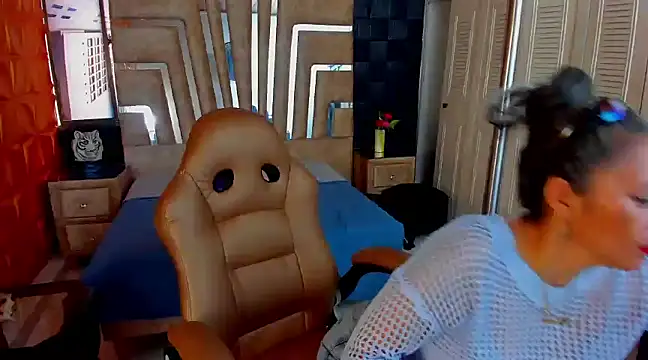 Snapshot of cute_sassy chatting on 17, 2, 2025 cute sassy online show from 17, 2, 2025