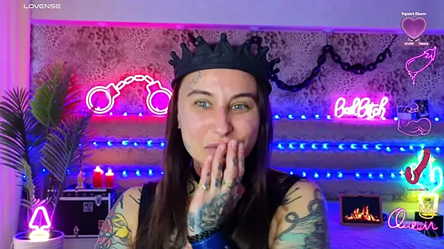 Cool Freak  online show from 7, 2, 2026