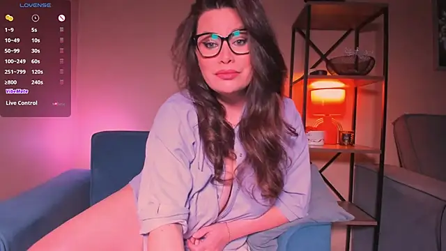 Snapshot of Jessica_555 chatting on 5, 3, 2025 Jessica 555 online show from 5, 3, 2025