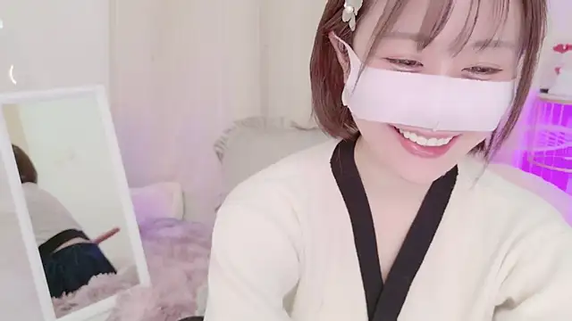 Snapshot of Yuu__k chatting on 24, 1, 2025 Yuu  k online show from 24, 1, 2025