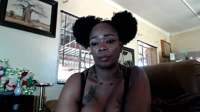Snapshot of Gucci_Bx chatting on 28, 1, 2025 Gucci Bx online show from 28, 1, 2025