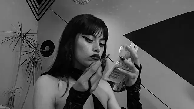  Jessy Moon  online show from 20, 9, 2025