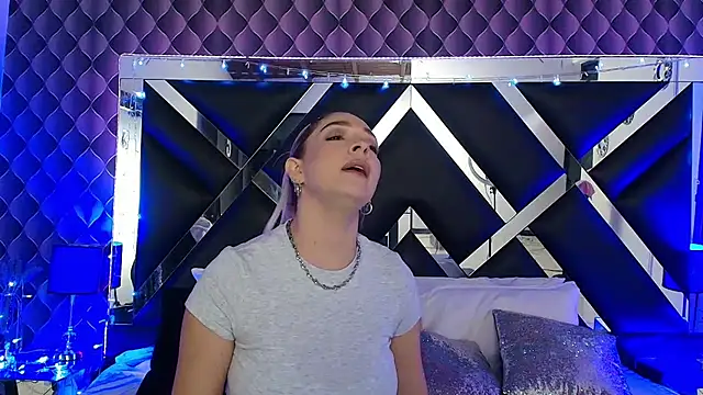 victoriaa lee  online show from 16, 1, 2026