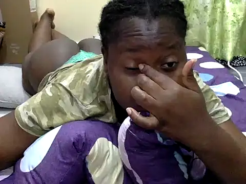 Snapshot of 10sexymelo69_ chatting on 9, 9, 2025 10sexymelo69 online show from 9, 9, 2025