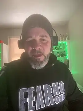 Snapshot of Cristian-Brayan chatting on 10, 1, 2025 Cristian-Brayan online show from 10, 1, 2025