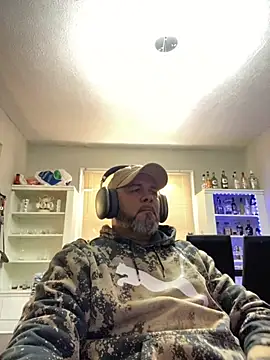 Snapshot of Cristian-Brayan chatting on 27, 10, 2025 Cristian-Brayan online show from 27, 10, 2025