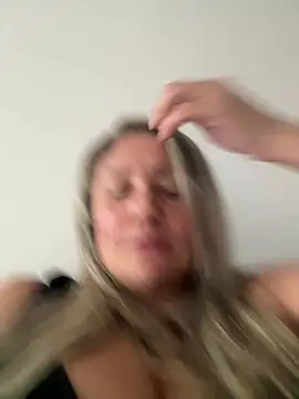 gabiTetas online show from 14, 4, 2026