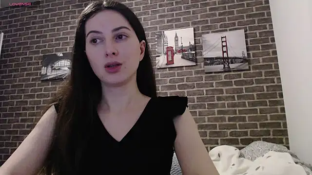  Hot Lady  online show from 25, 1, 2025