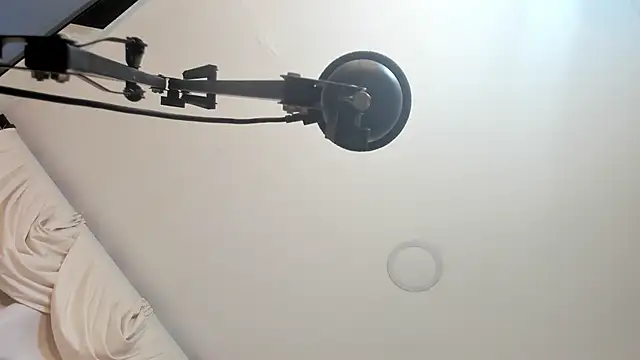 sarita loven online show from 10, 4, 2026