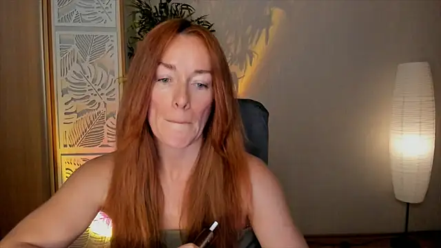 Snapshot of RebeccaMartinez chatting on 11, 6, 2026 RebeccaMartinez online show from 11, 6, 2026
