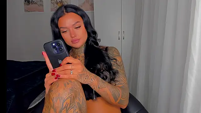 Snapshot of pantera_flashh chatting on 21, 10, 2025 pantera flashh online show from 21, 10, 2025