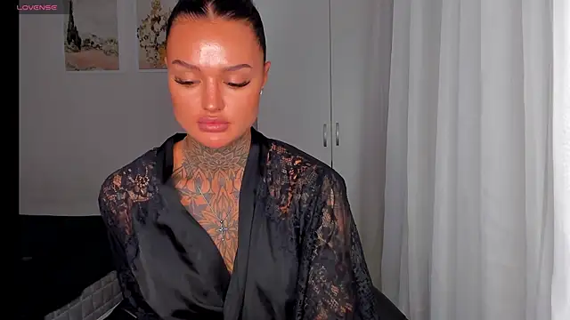 Snapshot of pantera_flashh chatting on 11, 11, 2025 pantera flashh online show from 11, 11, 2025