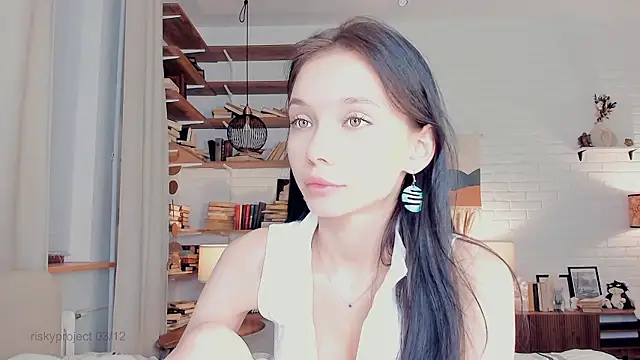 Snapshot of Riskyproject chatting on 3, 12, 2024 Riskyproject online show from 3, 12, 2024