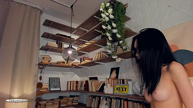 Snapshot of Riskyproject chatting on 7, 12, 2024 Riskyproject online show from 7, 12, 2024