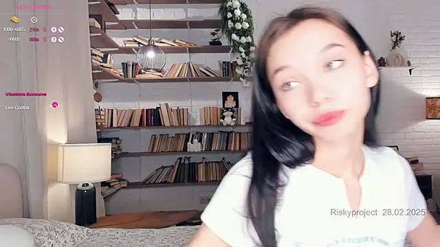 Snapshot of Riskyproject chatting on 28, 2, 2025 Riskyproject online show from 28, 2, 2025