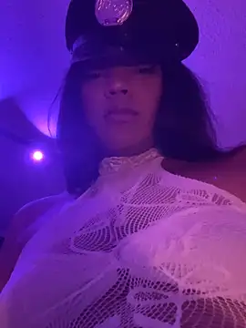 sophiahot thick online show from 2, 11, 2025