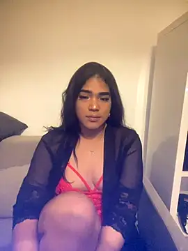 sophiahot thick online show from 11, 11, 2025