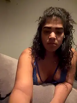 sophiahot thick online show from 1, 12, 2025