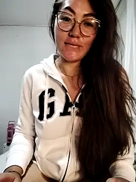 Snapshot of katha_steele_ chatting on 14, 1, 2025 katha steele online show from 14, 1, 2025