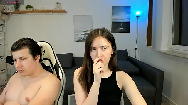 PollyFlame online show from 3, 2, 2025