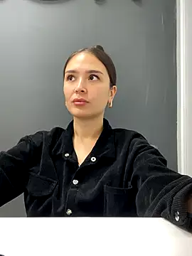 Sweet Lollypop online show from 10, 10, 2025