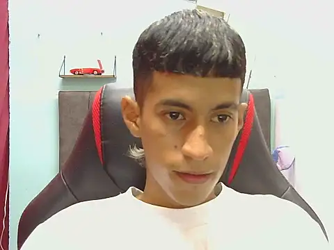 Snapshot of Angelstripboy chatting on 22, 5, 2026 Angelstripboy online show from 22, 5, 2026
