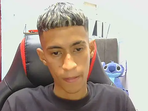 Snapshot of Angelstripboy chatting on 2, 8, 2026 Angelstripboy online show from 2, 8, 2026