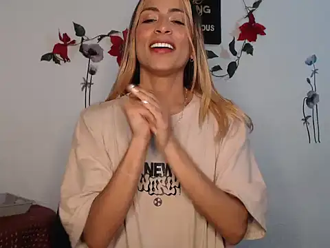 Liamiler01  online show from 20, 12, 2024