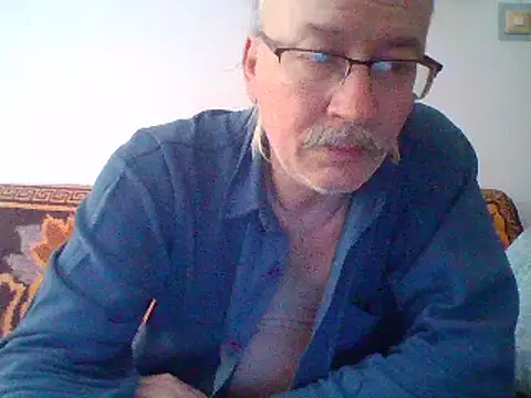 Snapshot of cumloverboyxx69 chatting on 20, 2, 2025 cumloverboyxx69 online show from 20, 2, 2025